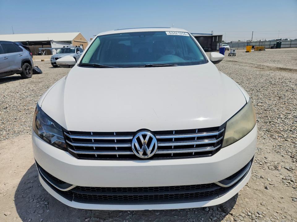 Photo 5 from auction – 2012 VOLKSWAGEN PASSAT with VIN 1VWCH7A31CC059856