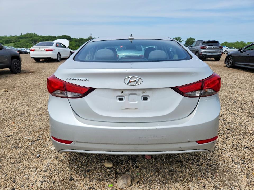 Photo 6 from auction – 2016 HYUNDAI ELANTRA with VIN 5NPDH4AE4GH717512