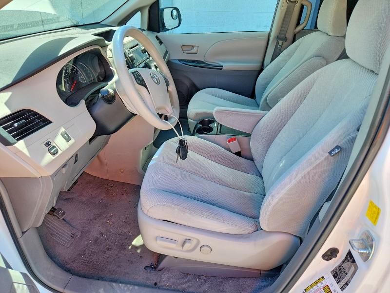 Photo 7 from auction – 2011 TOYOTA SIENNA with VIN 5TDKK3DC1BS065058