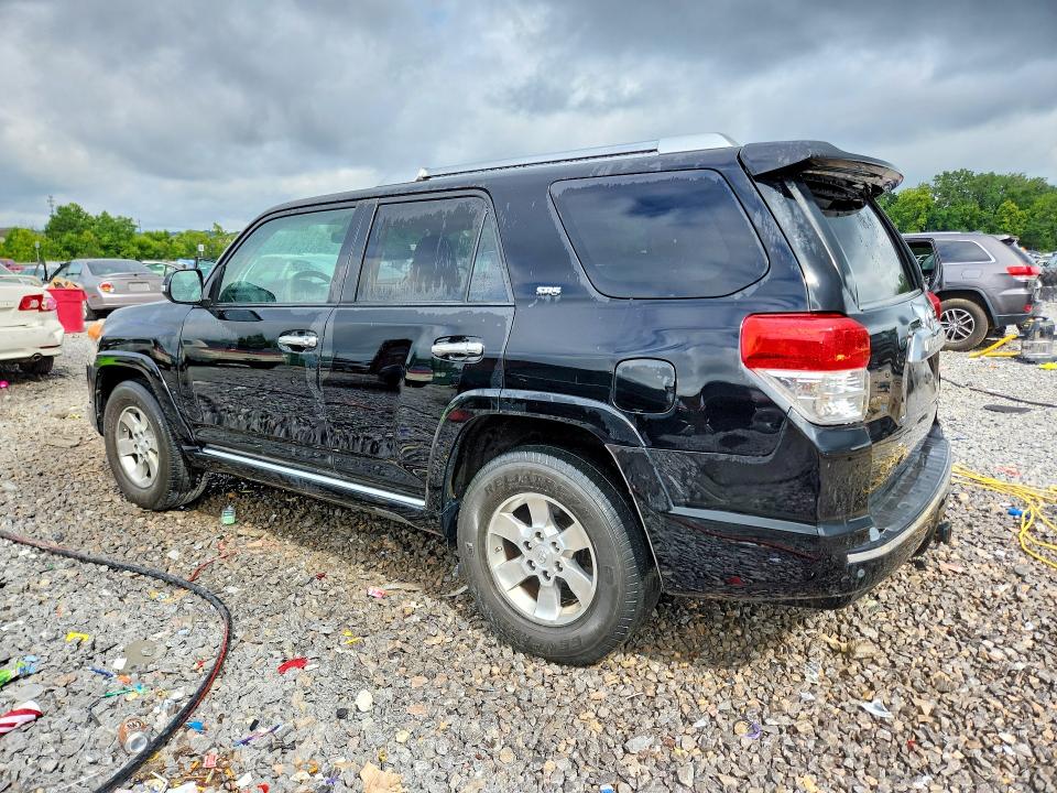 Photo 2 from auction – 2011 TOYOTA 4RUNNER with VIN JTEZU5JR4B5019593