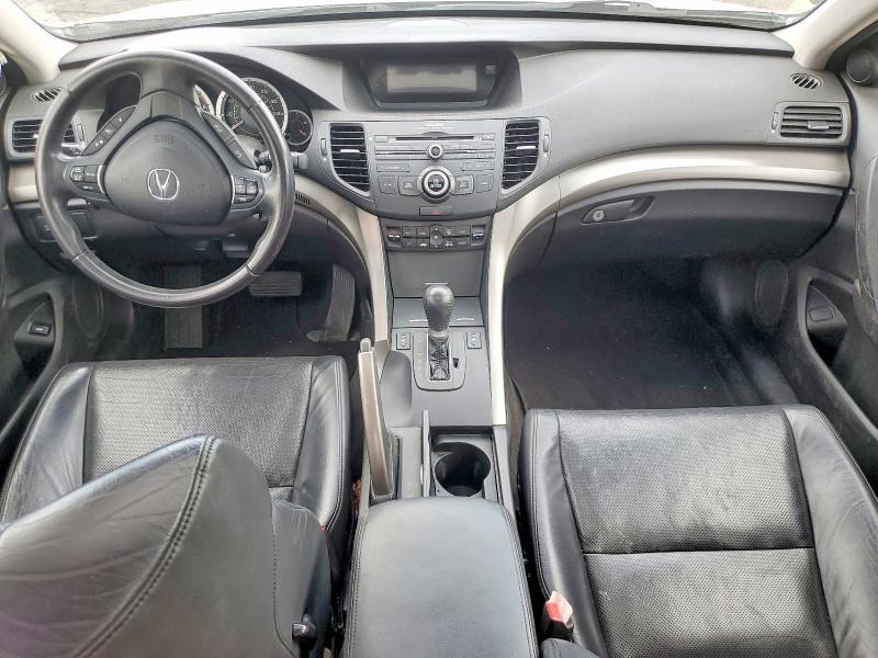 Photo 8 from auction – 2010 ACURA TSX with VIN JH4CU2F63AC033209