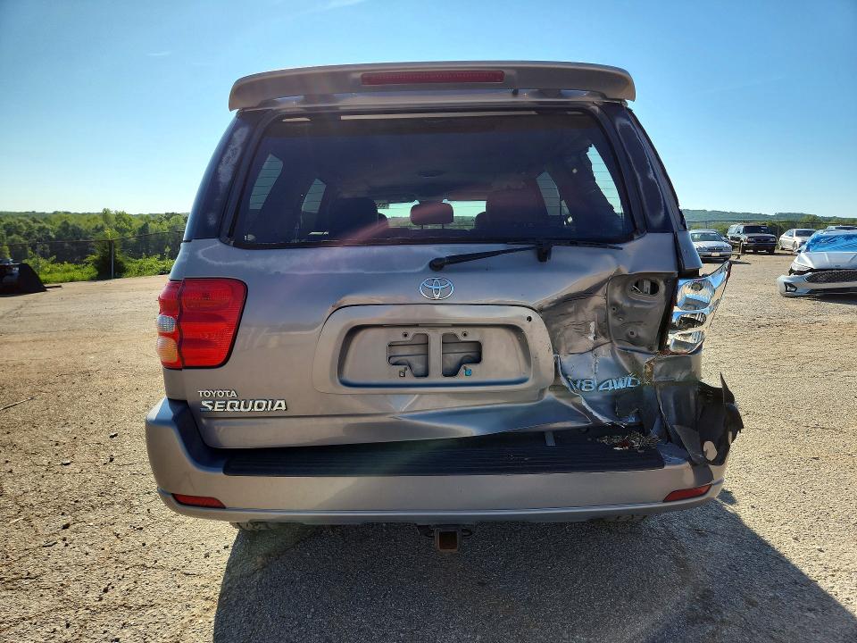Photo 6 from auction – 2001 TOYOTA SEQUOIA with VIN 5TDBT48A41S044943