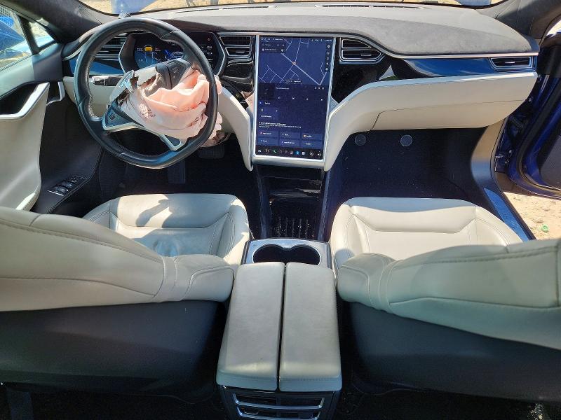 Photo 8 from auction – 2015 TESLA MODEL S with VIN 5YJSA1E20FF117223