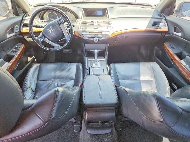 Photo 8 from auction – 2011 HONDA ACCORD with VIN 1HGCP3F84BA015073