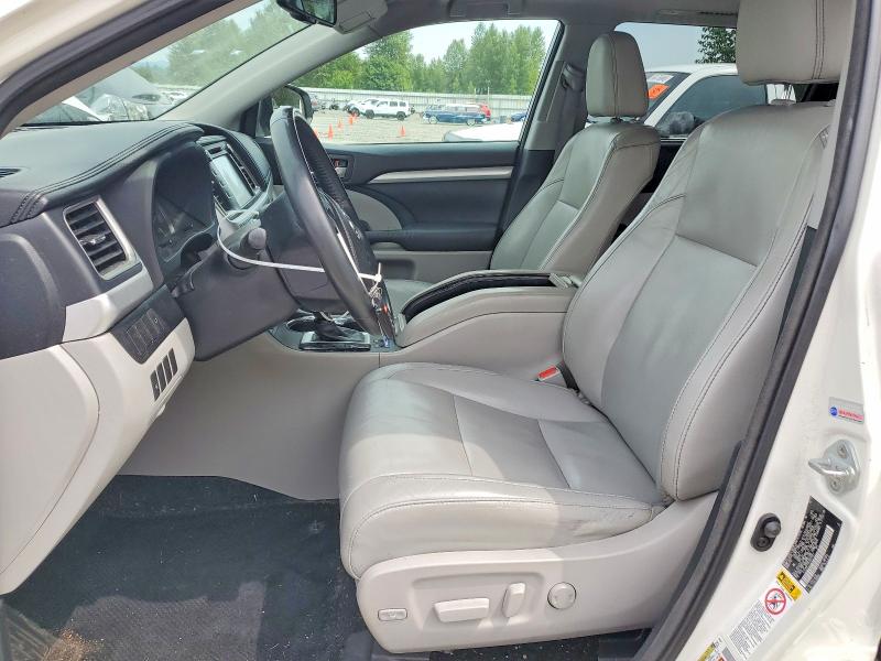 Photo 7 from auction – 2014 TOYOTA HIGHLANDER with VIN 5TDJKRFH2ES021291