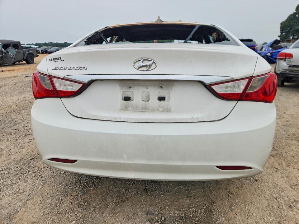 Photo 6 from auction – 2013 HYUNDAI SONATA with VIN 5NPEB4AC1DH779823