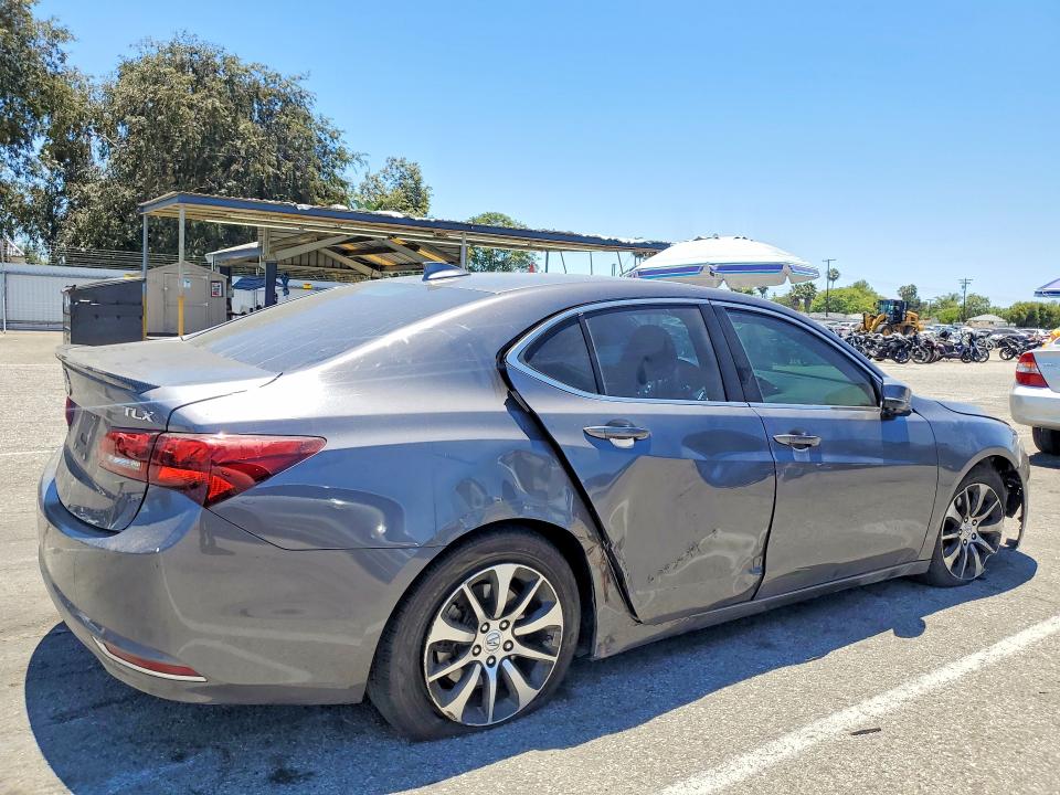 Photo 3 from auction – 2017 ACURA TLX with VIN 19UUB1F31HA002768