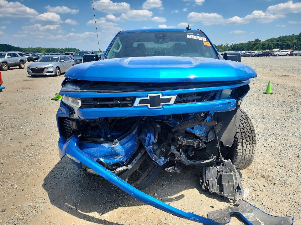 Снимка 5 от търг – 2023 CHEVROLET SILVERADO с VIN 1GCUDEED7PZ110015