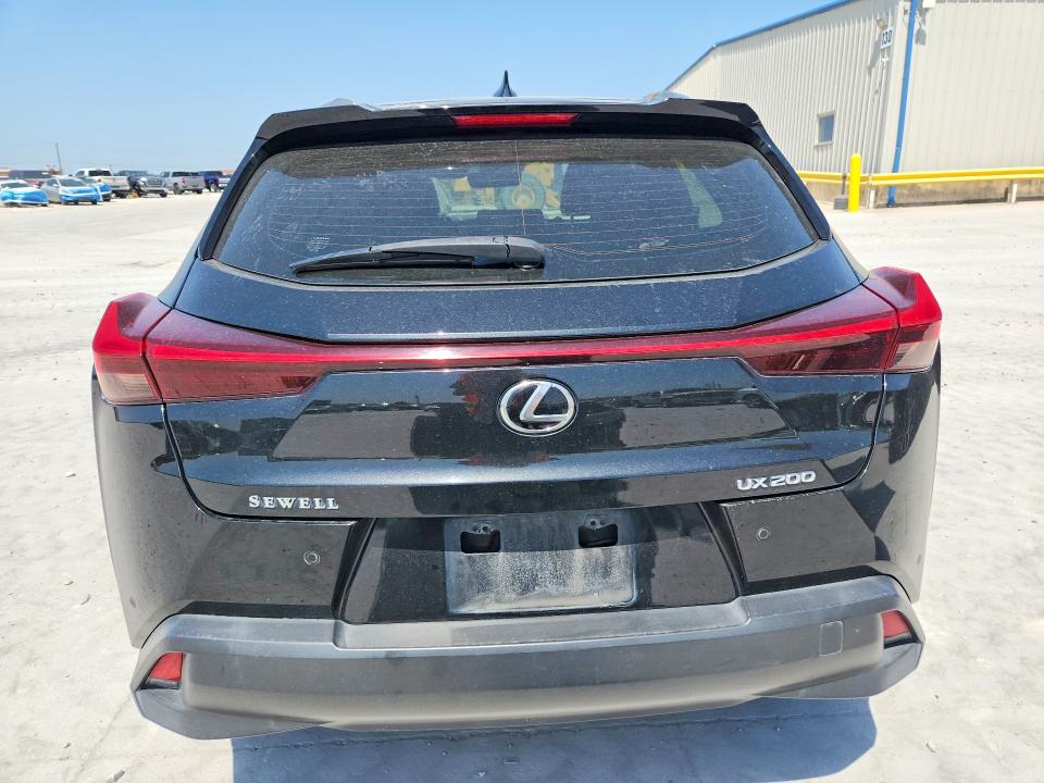 Photo 6 from auction – 2019 LEXUS UX with VIN JTHY3JBH2K2016161