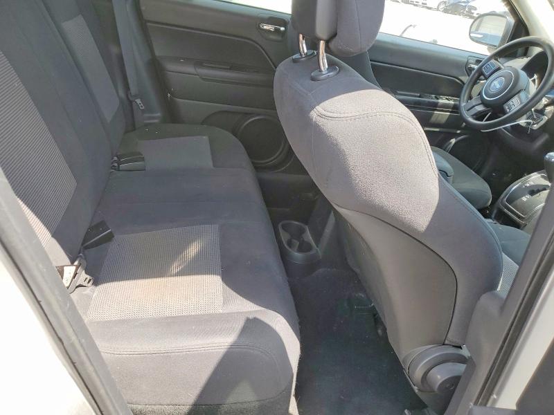 Photo 11 from auction – 2011 JEEP COMPASS with VIN 1J4NF1FB8BD219037