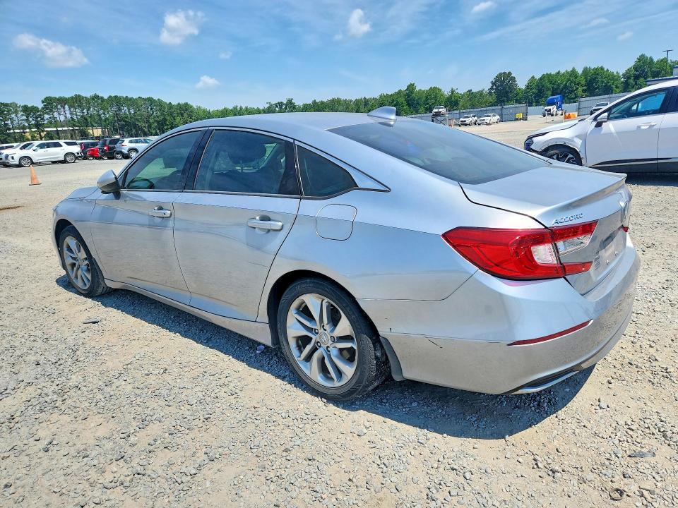 Photo 2 from auction – 2019 HONDA ACCORD with VIN 1HGCV1F18KA103802