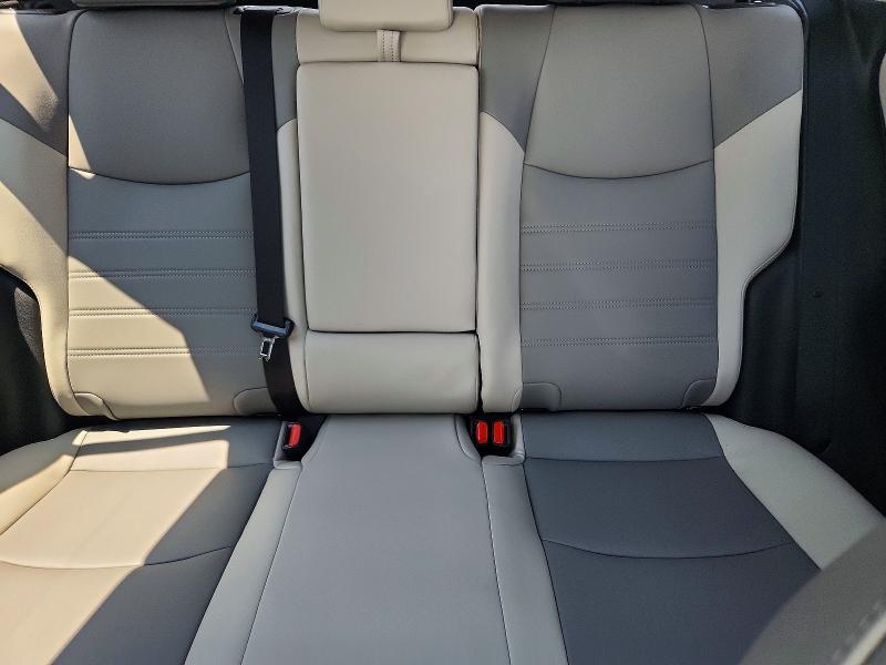 Photo 10 from auction – 2025 TOYOTA RAV4 with VIN 2T3C1RFV3SC337330