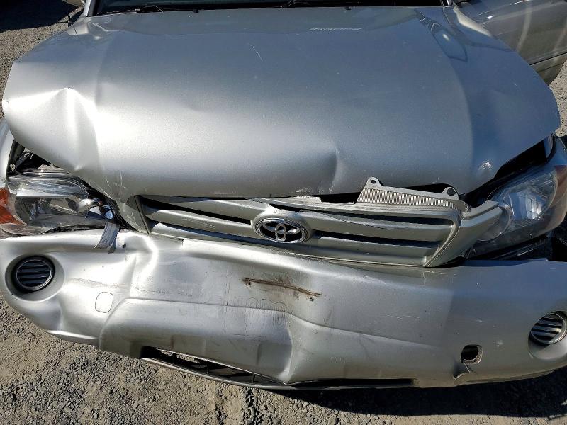 Photo 12 from auction – 2007 TOYOTA HIGHLANDER with VIN JTEEP21A670228675