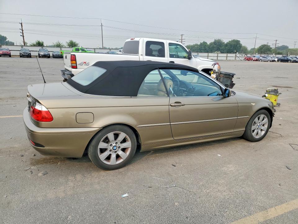 Photo 3 from auction – 2006 BMW 325 with VIN WBABW33456PX85586