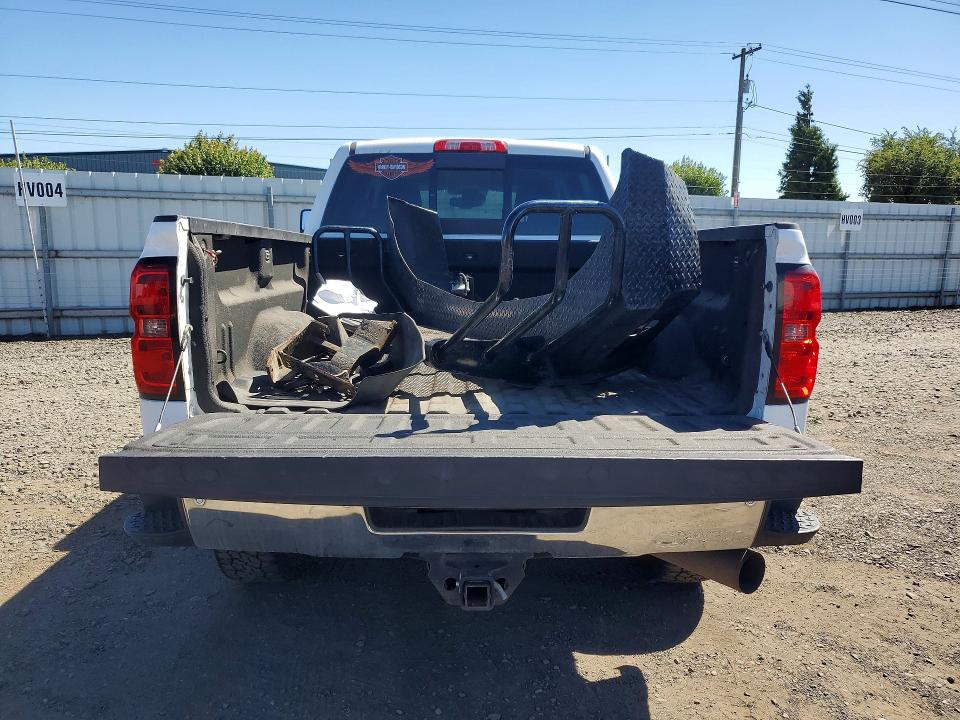 Photo 6 from auction – 2016 CHEVROLET SILVERADO with VIN 1GC4K0E88GF109114
