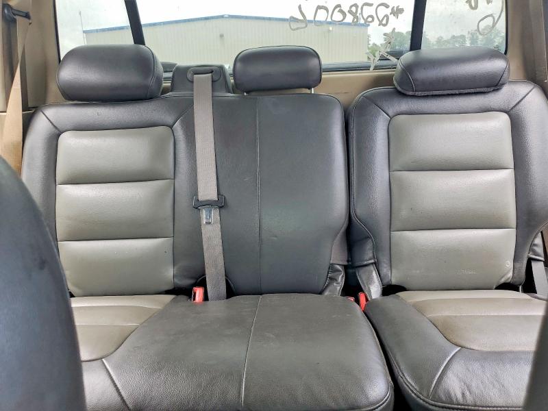 Photo 10 from auction – 2005 FORD EXPLORER SPORT TRAC with VIN 1FMZU67K05UB82350