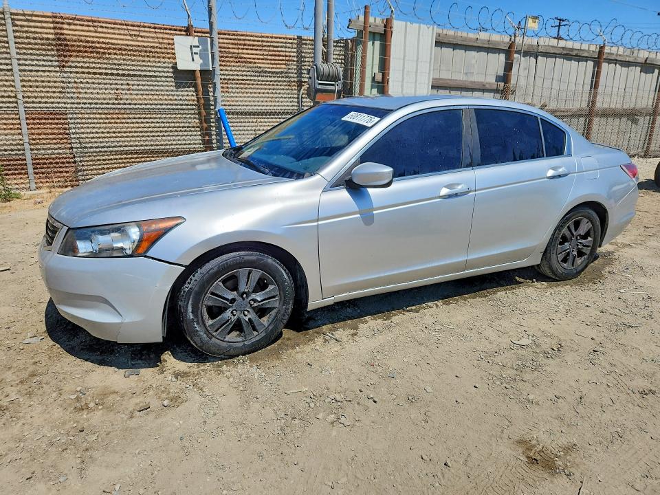 HONDA ACCORD 2008 with VIN JHMCP26468C013987 - Photo from auction