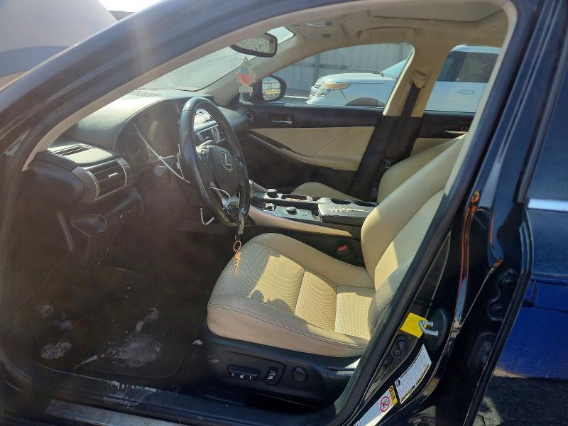 Photo 7 from auction – 2016 LEXUS IS with VIN JTHBA1D29G5025482