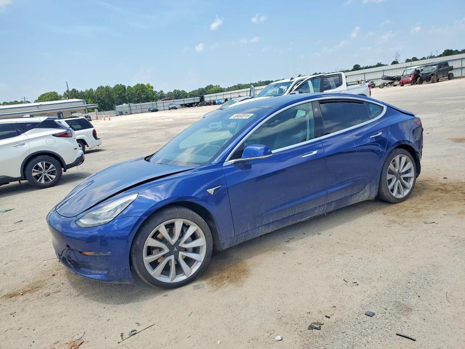 TESLA MODEL 3 2020 with VIN 5YJ3E1EC0LF586843 - Photo from auction