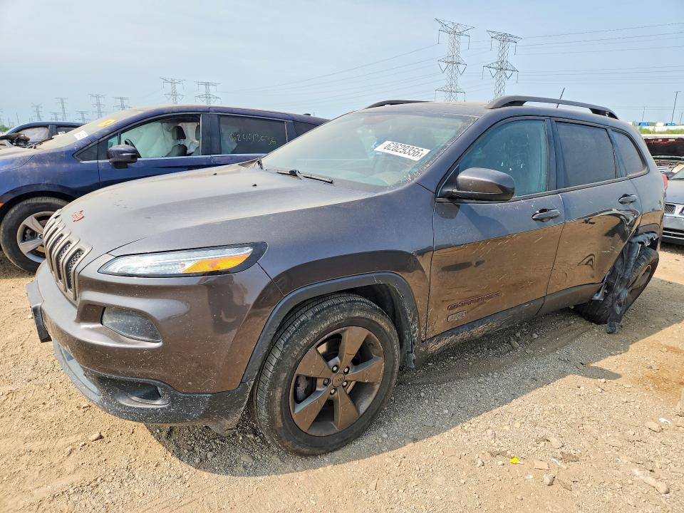 JEEP CHEROKEE 2017 with VIN 1C4PJMCS4HW538404 - Photo from auction