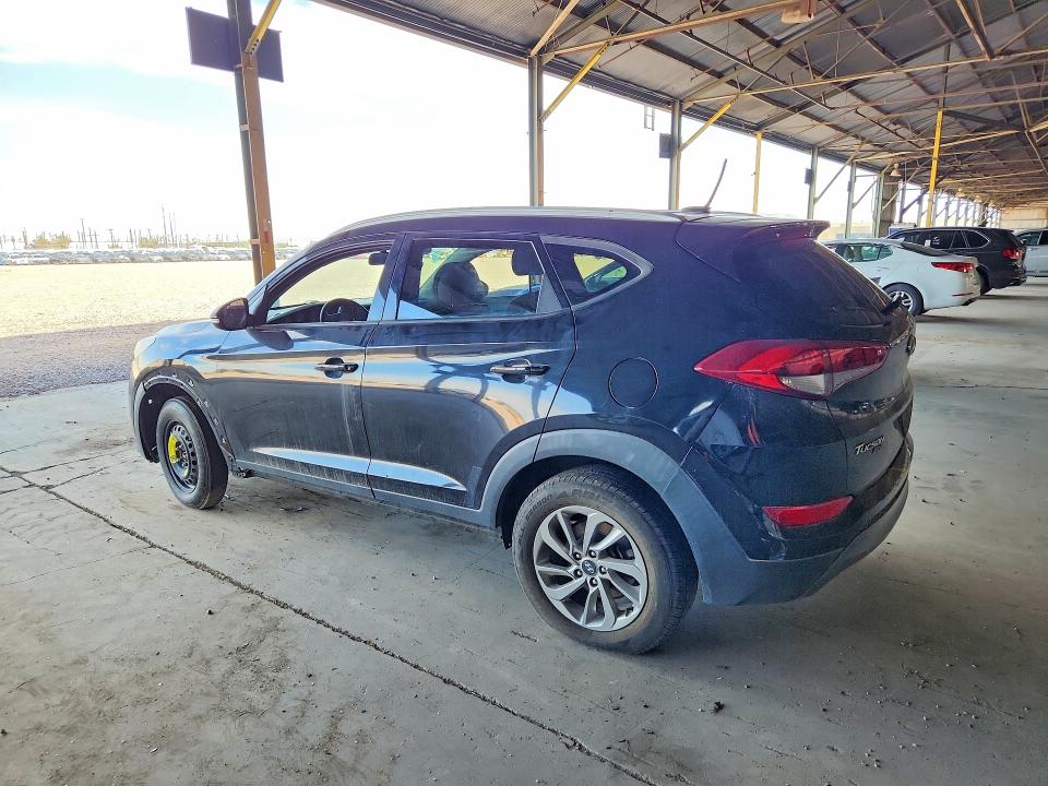 Foto 2 de la subasta – 2016 HYUNDAI TUCSON con VIN KM8J3CA21GU171481