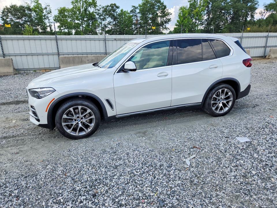 BMW X5 2021 with VIN 5UXCR4C0XM9G60703 - Photo from auction