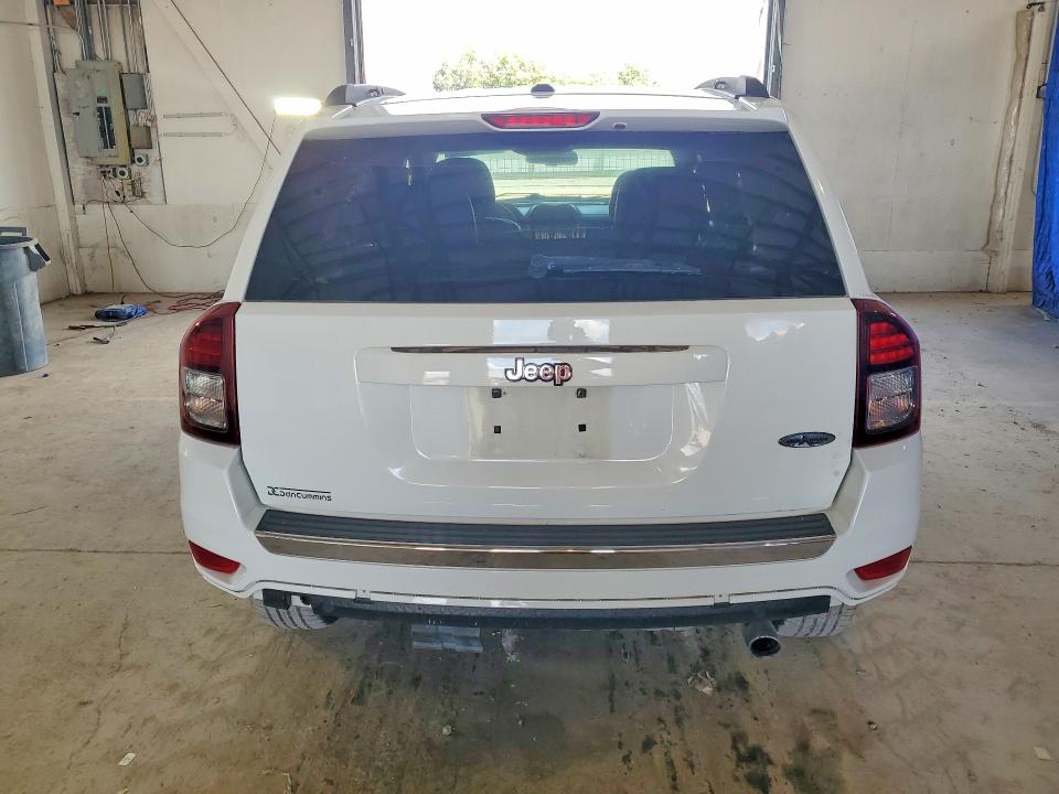 Photo 6 from auction – 2016 JEEP COMPASS with VIN 1C4NJCEA1GD590458