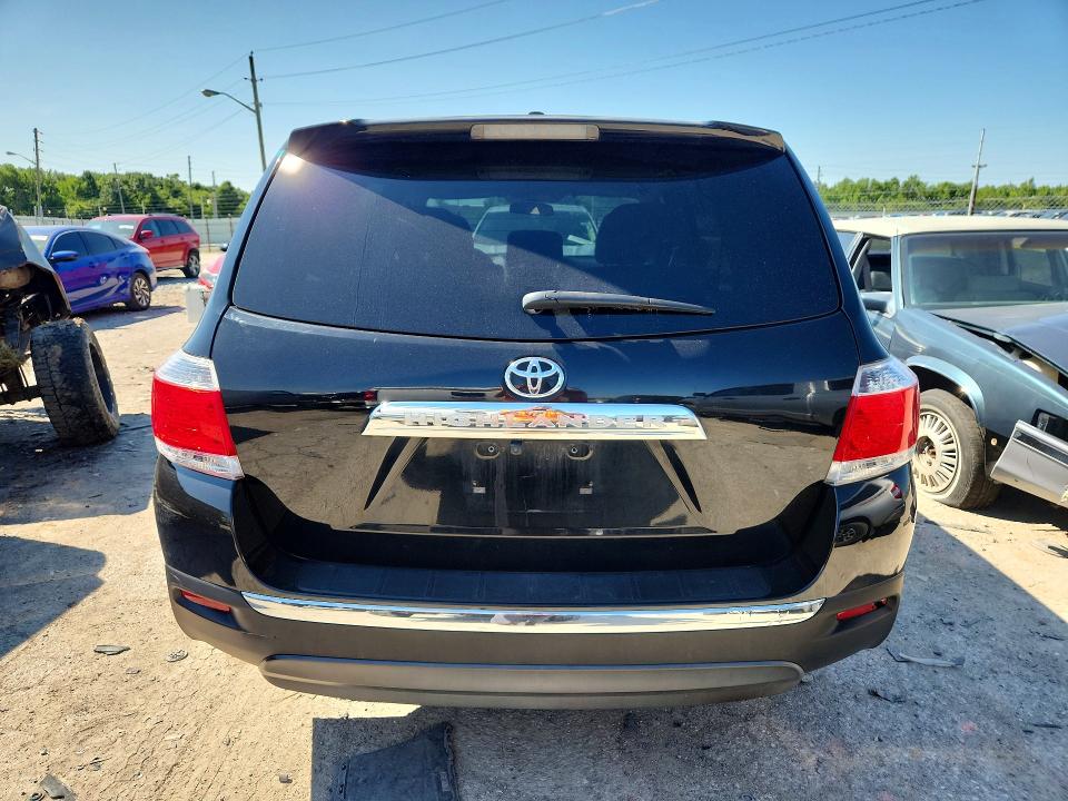 Photo 6 from auction – 2012 TOYOTA HIGHLANDER with VIN 5TDZA3EHXCS025591