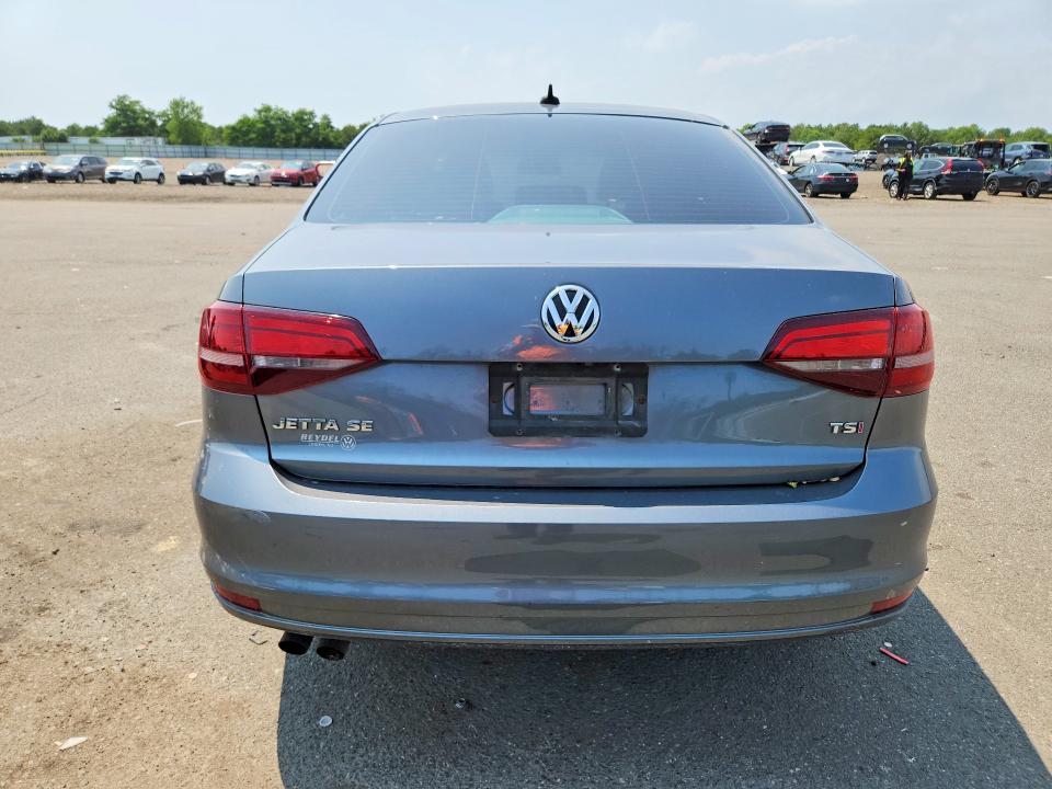 Photo 6 from auction – 2017 VOLKSWAGEN JETTA with VIN 3VWDB7AJ9HM325764