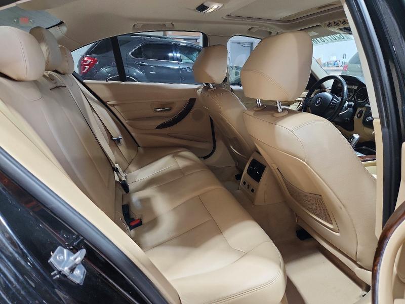 Photo 10 from auction – 2013 BMW 328 with VIN WBA3B5C5XDF592048