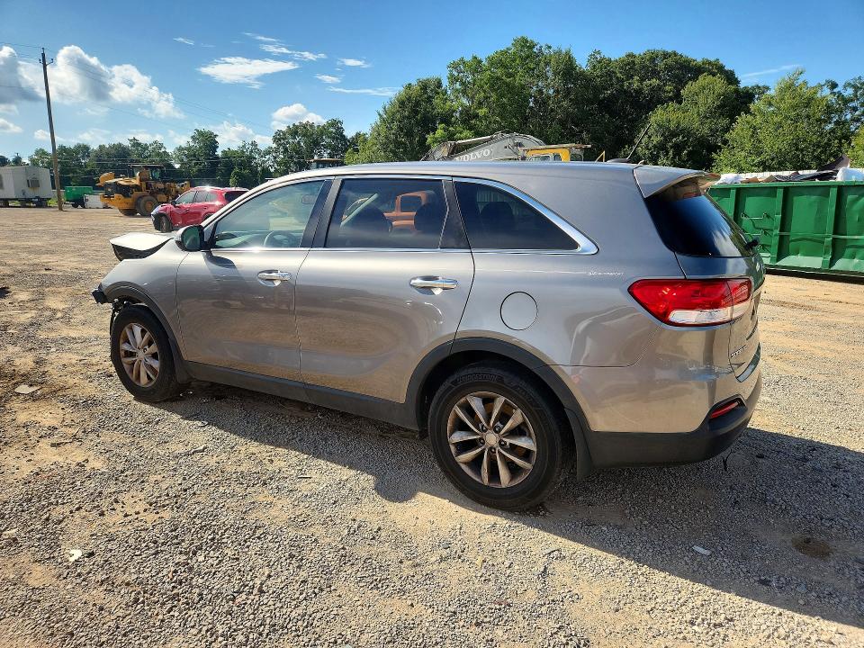 Photo 2 from auction – 2018 KIA SORENTO with VIN 5XYPG4A38JG414018