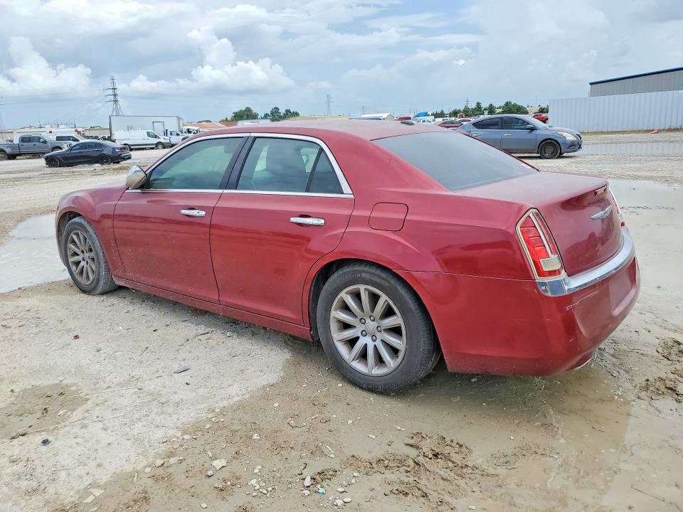 Photo 2 from auction – 2013 CHRYSLER 300C with VIN 2C3CCAEG1DH621219