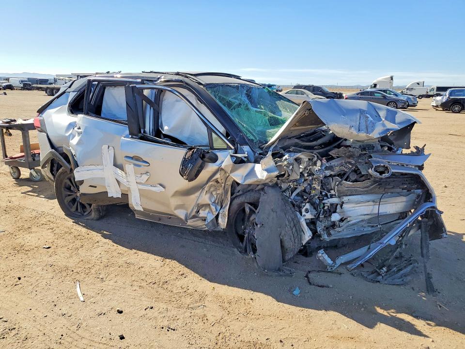Photo 4 from auction – 2023 TOYOTA RAV4 with VIN JTME6RFV5PJ038484