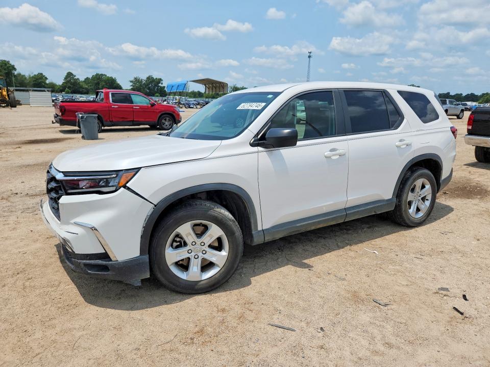 HONDA PILOT 2023 with VIN 5FNYG2H23PB014194 - Photo from auction