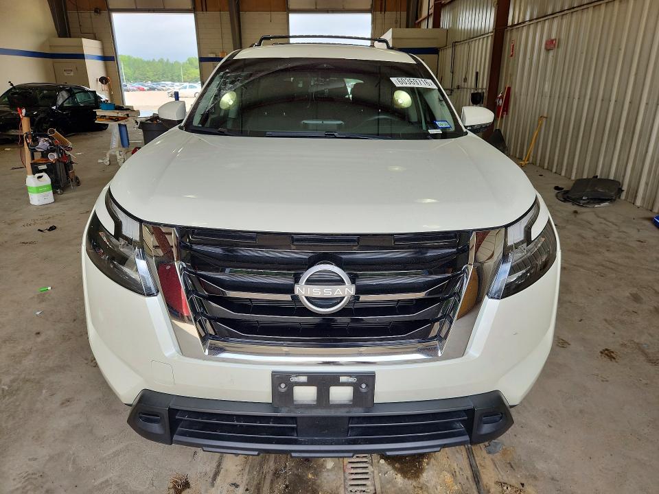 Photo 5 from auction – 2024 NISSAN PATHFINDER with VIN 5N1DR3BA5RC227061