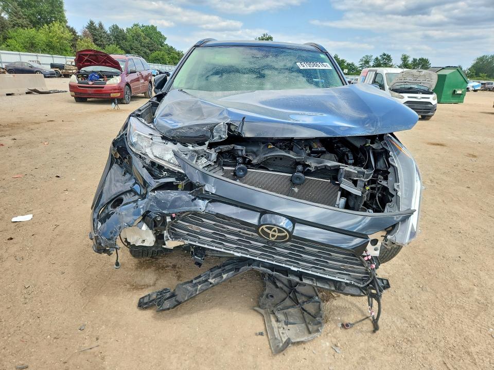 Photo 5 from auction – 2021 TOYOTA RAV4 with VIN JTMN1RFV8MD078678