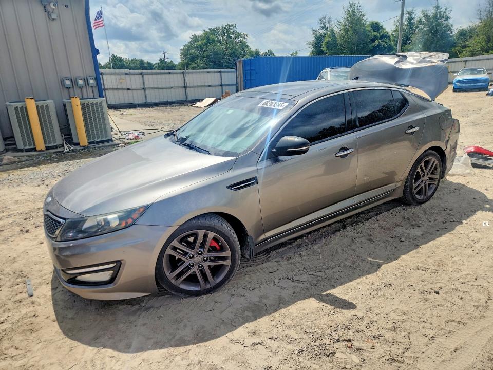 KIA OPTIMA 2013 with VIN 5XXGR4A61DG213641 - Photo from auction