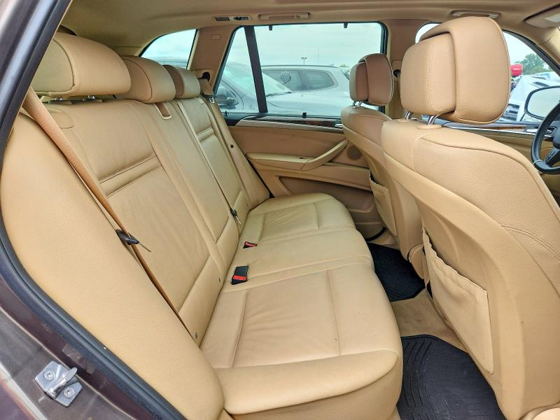 Photo 11 from auction – 2011 BMW X5 with VIN 5UXZV4C59BL414434