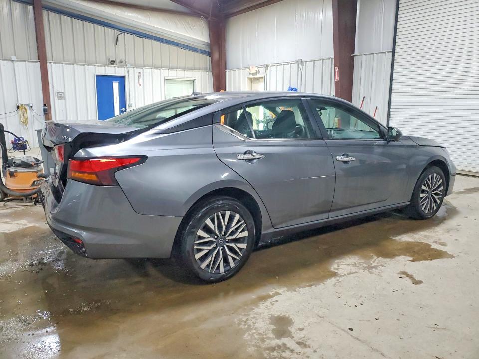 Photo 3 from auction – 2024 NISSAN ALTIMA with VIN 1N4BL4DW0RN421499