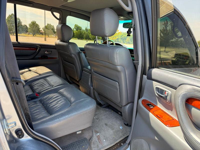 Photo 6 from auction – 2001 LEXUS LX with VIN JTJHT00W013506892
