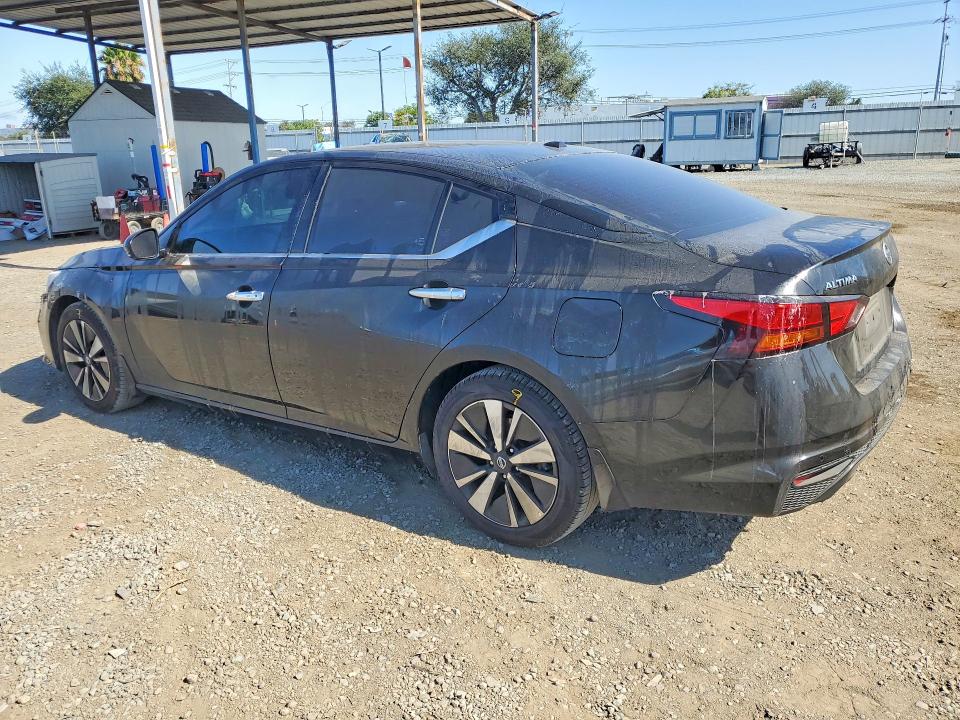 Photo 2 from auction – 2020 NISSAN ALTIMA with VIN 1N4BL4DV7LC186450