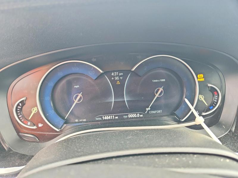 Photo 9 from auction – 2017 BMW 540 with VIN WBAJE5C38HG914277