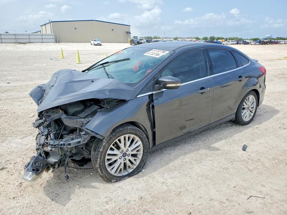 FORD FOCUS 2016 z numerem VIN 1FADP3J28GL367287 - Zdjęcie z aukcji