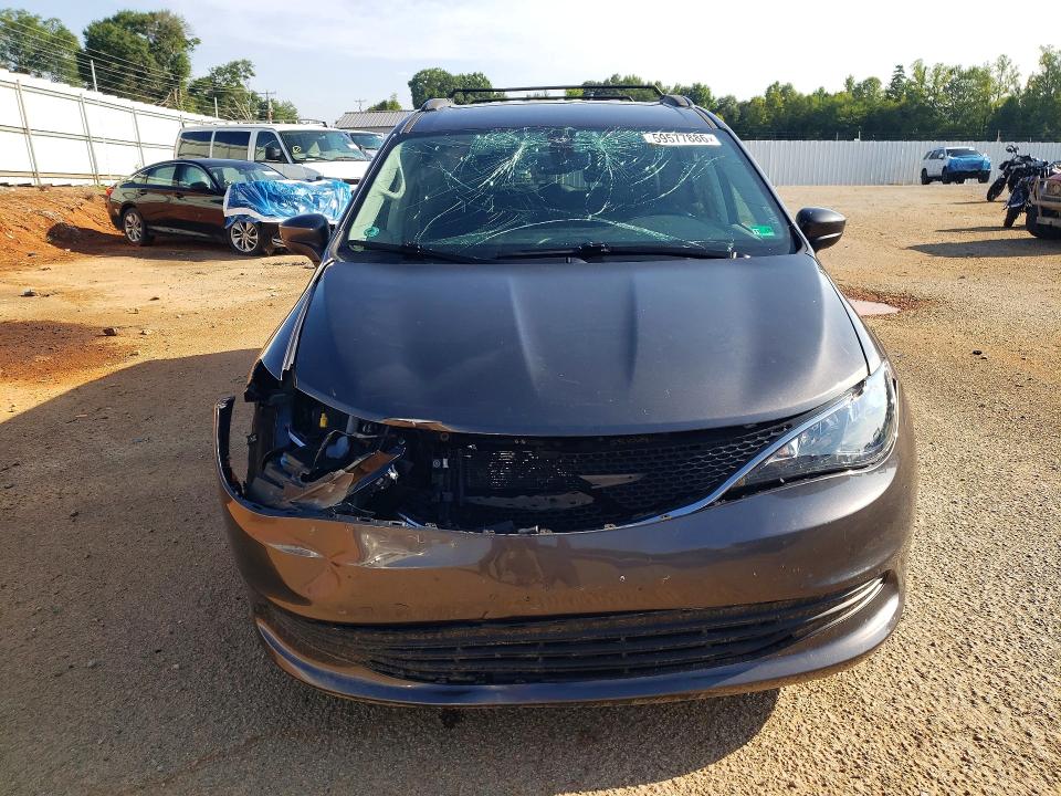 Photo 5 from auction – 2020 CHRYSLER VOYAGER with VIN 2C4RC1DG8LR164134