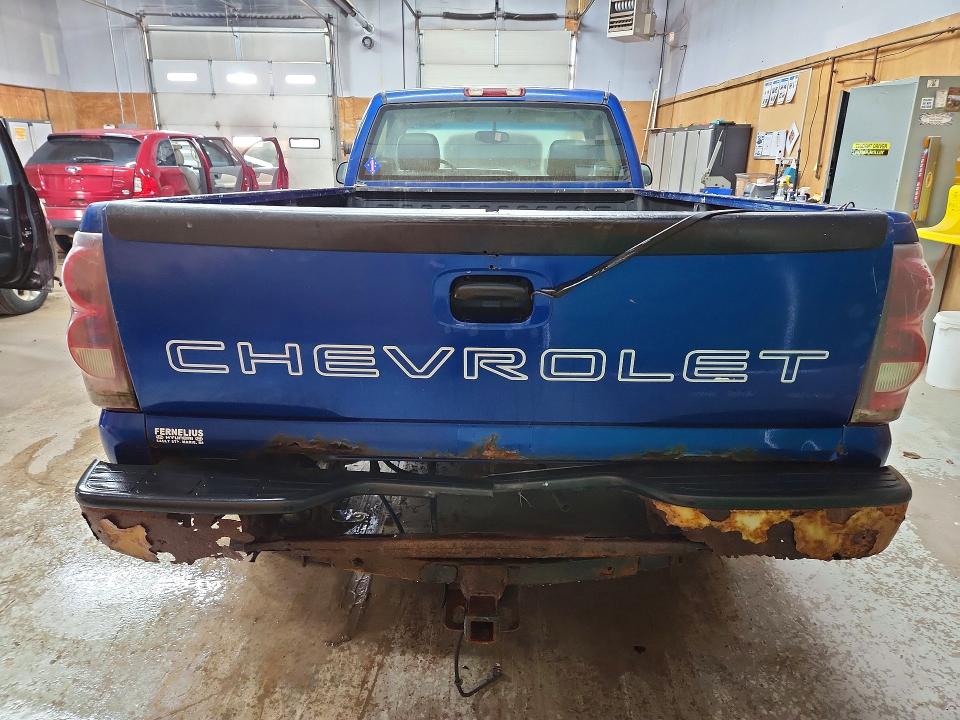 Photo 6 from auction – 2003 CHEVROLET SILVERADO with VIN 1GCEK14X03Z120197