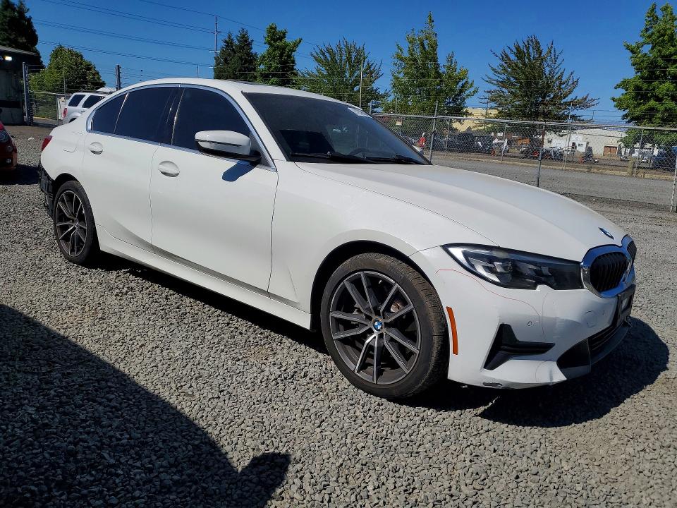 Photo 4 from auction – 2019 BMW 330I with VIN WBA5R1C53KAK09588