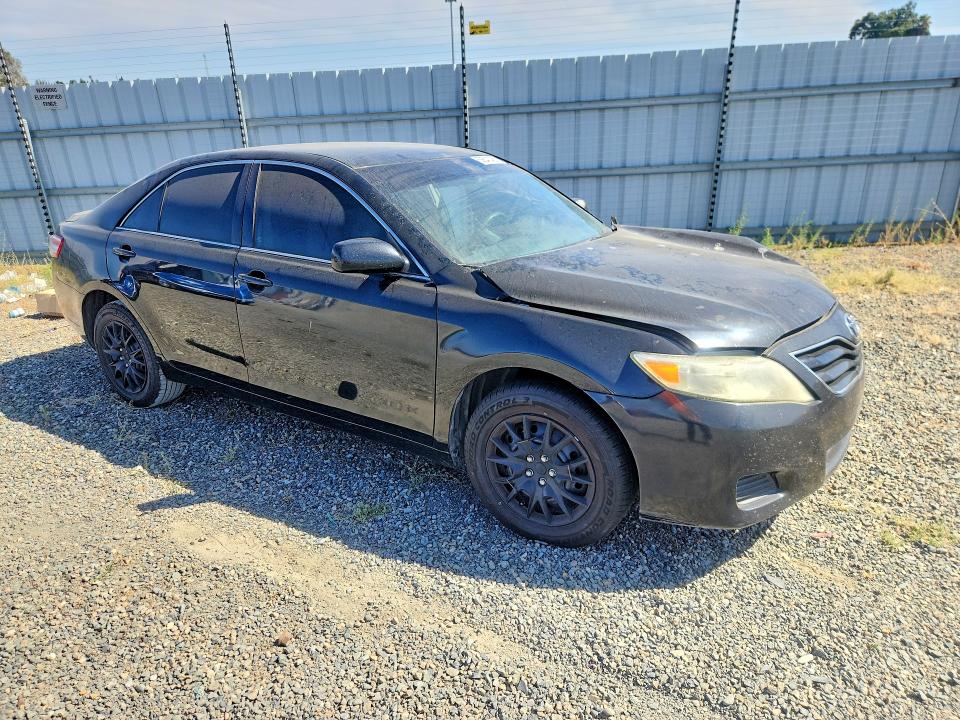 Photo 4 from auction – 2011 TOYOTA CAMRY with VIN 4T1BF3EK2BU704291