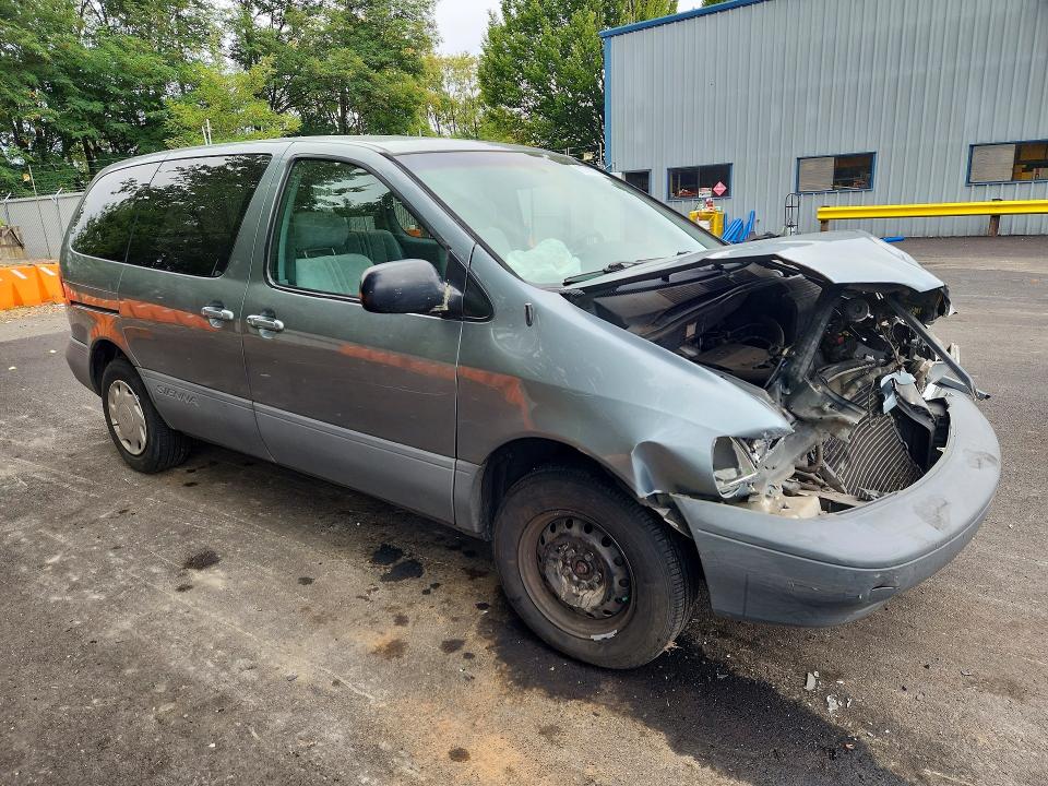 Photo 4 from auction – 2000 TOYOTA SIENNA with VIN 4T3ZF19CXYU232248