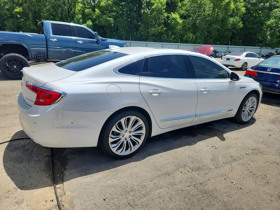 Photo 3 from auction – 2017 BUICK LACROSSE with VIN 1G4ZR5SS4HU138262
