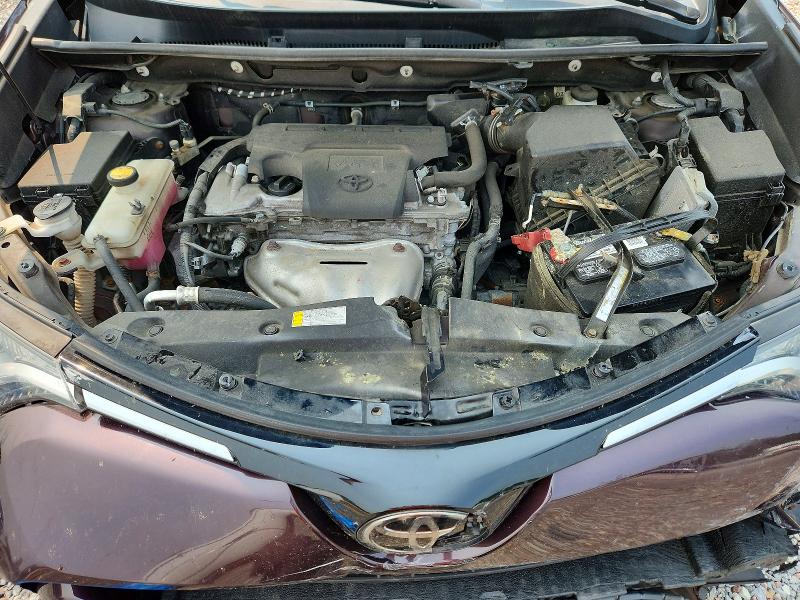 Photo 12 from auction – 2018 TOYOTA RAV4 with VIN 2T3RFREV0JW819473